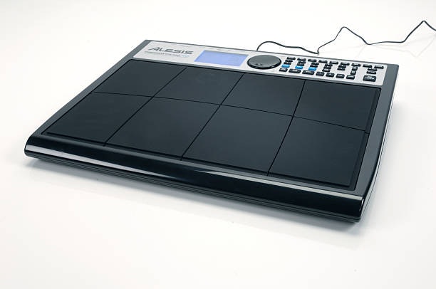 Drum & Percussion Pad : กลองแพดไฟฟ้า ฟังก์ชันหลากหลาย