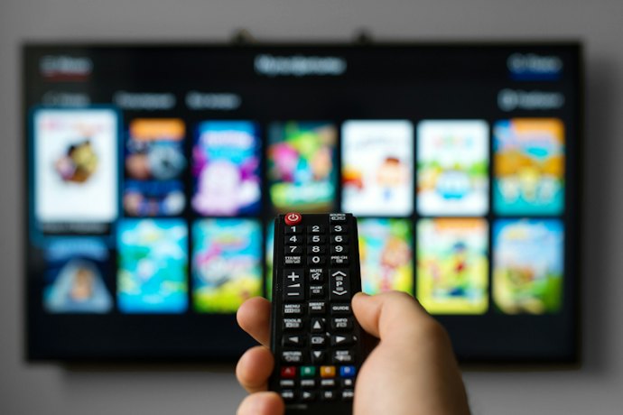 ทีวี 32 นิ้ว ระบบ Smart TV : เน้นดูสื่อความบันเทิงหลัก