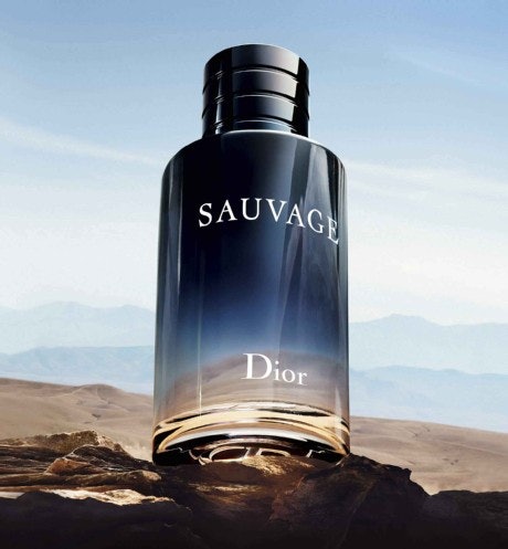 แนะนำรุ่นยอดนิยม "Sauvage" หอมสดชื่นทรงเสน่ห์