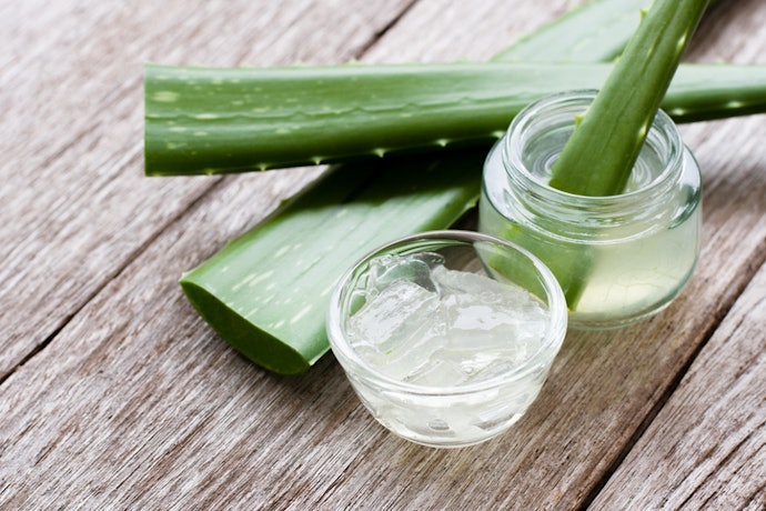 สำหรับผู้ที่ต้องการบำรุงหนังศีรษะ เลือก Hair Tonic สูตรบำรุงรากผมและเส้นผม