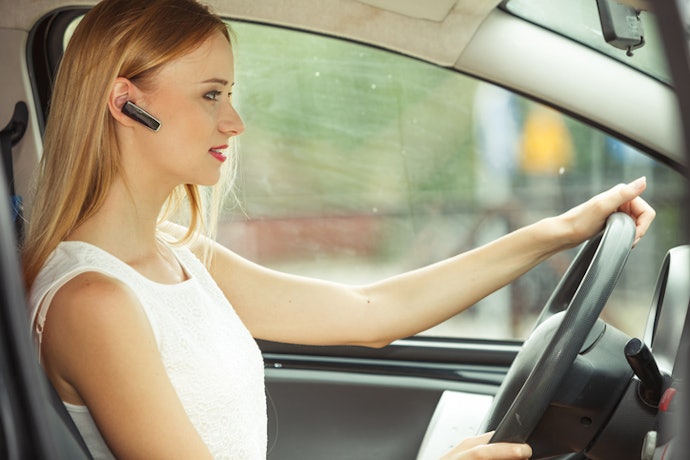 ฟังก์ชันรองรับ Bluetooth และระบบการจดจำเสียง