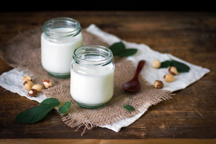 เลือกโยเกิร์ตลดความอ้วนที่มีน้ำตาลต่ำ โปรตีนสูง เป็นสูตรไขมัน 0% หรือ Low Fat