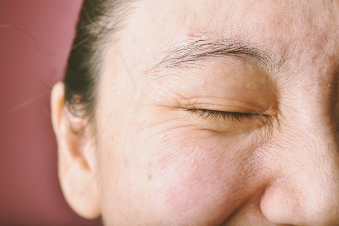 ปัญหาริ้วรอย เลือกมอยเจอร์ไรเซอร์สูตรที่มีส่วนผสมของ Retinol หรือ Peptide