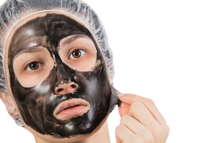สำหรับเน้นการผลัดเซลล์ผิว เลือกมาส์กแบบลอกออก (Peel-Off Mask)