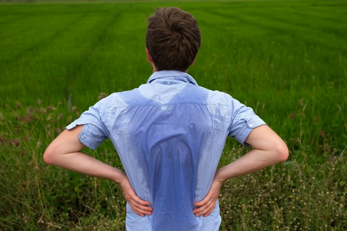 สำหรับผู้ที่มีปัญหาเรื่องเหงื่อออกมาก เลือกสูตร Anti-Perspirant