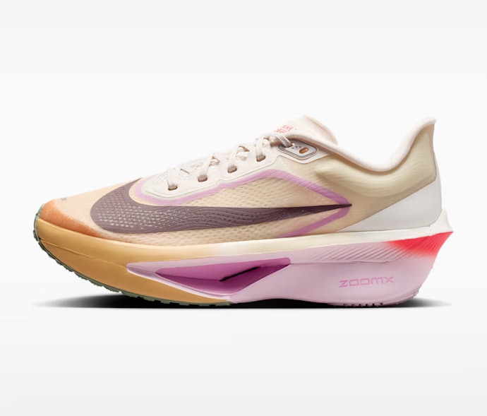 หากเน้นวิ่งทำความเร็วหรือแข่งขัน เลือก Nike Zoom Fly / Vaporfly