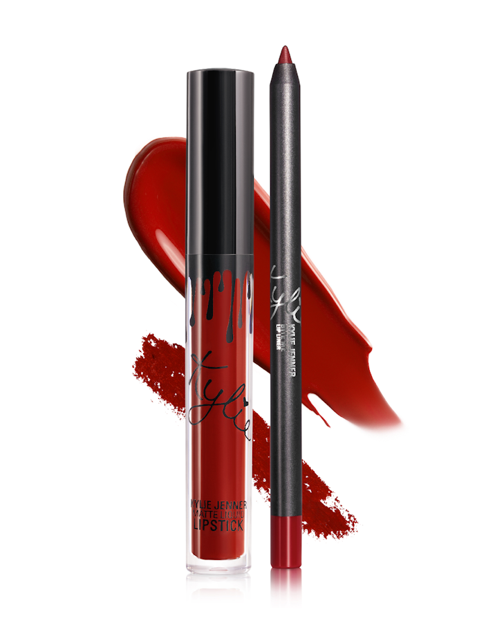 Kylie Lip Kit : สีเข้มสม่ำเสมอ ติดทนนาน