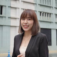 ปณิตา ประกายพัชราภา (ยีนส์)