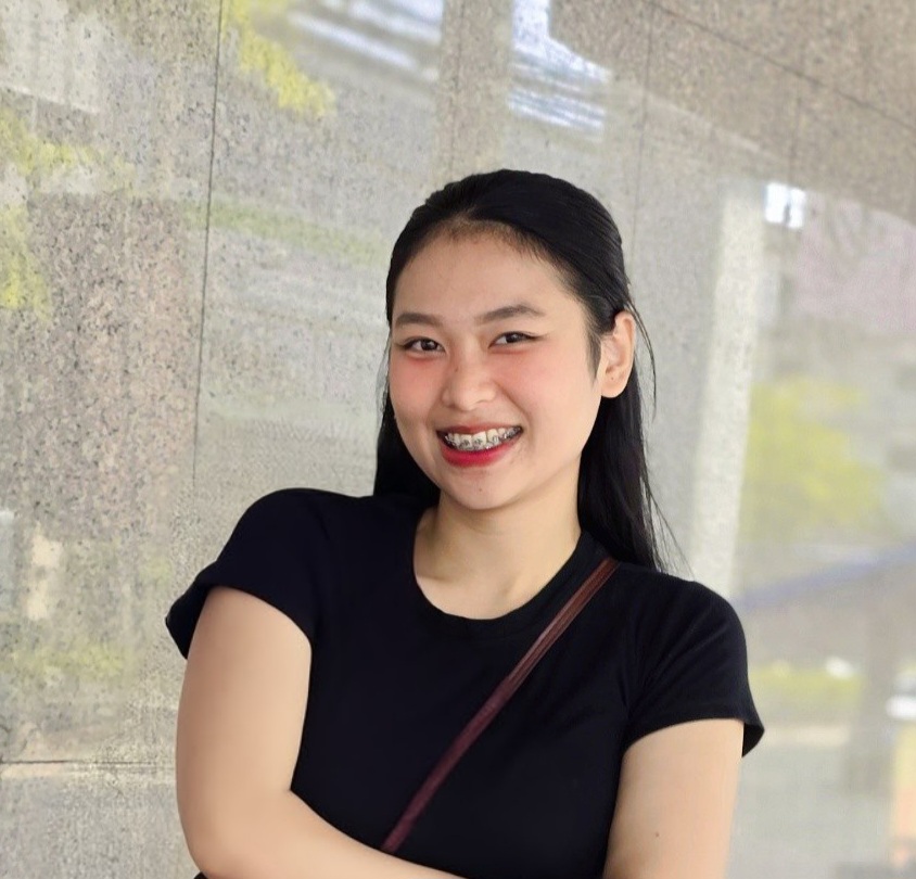 ณัฐสุดา ทิพย์ภูนอก (มาร์)