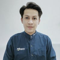 ศรายุทธ ไหล่อุดมพิทักษ์ (ยุทธ)